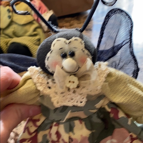 Antique Among Friends collection - Picture 3 of 16